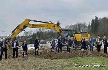 Osterburken: Neubau des GTO beginnt mit einem Baggergriff - Adelsheim - Nachrichten und Informationen - Fränkische Nachrichten