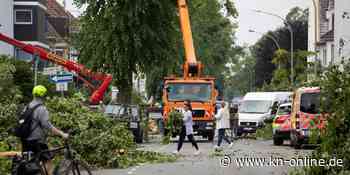 Viel Arbeit nach Tornados in NRW - Arbeiten dauern an