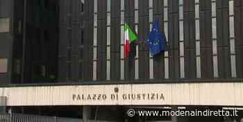 In tribunale a Reggio Emilia con un coltello: denunciato un modenese - modenaindiretta.it