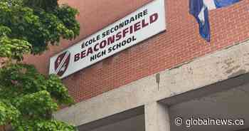 Beaconsfield High School implements mandatory dresswear - Global News