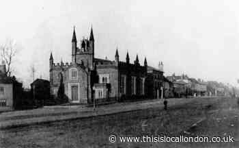 Early picture of St John the Baptist church in Epping