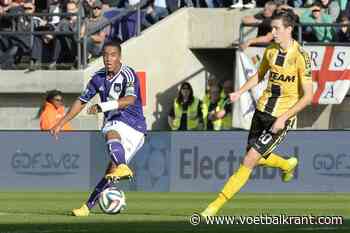 Aad de Mos vergelijkt het Anderlecht dat drie keer kampioen speelde met dat van Club: &quot;Natuurlijk is Vanaken beter dan Tielemans&quot;
