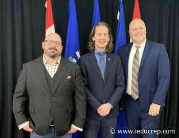 Alberta driver's licence and ID card renewals now available online - Leduc Representative