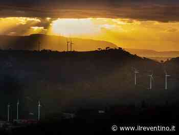 L’istmo dei cento calvari (Marcellinara). Don Chisciotte e i mulini a vento… in una foto di Antonio Renda - Il Reventino