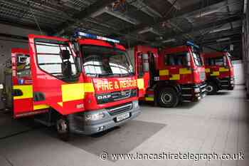 Firefighters tackle afternoon garden blaze in Blackburn