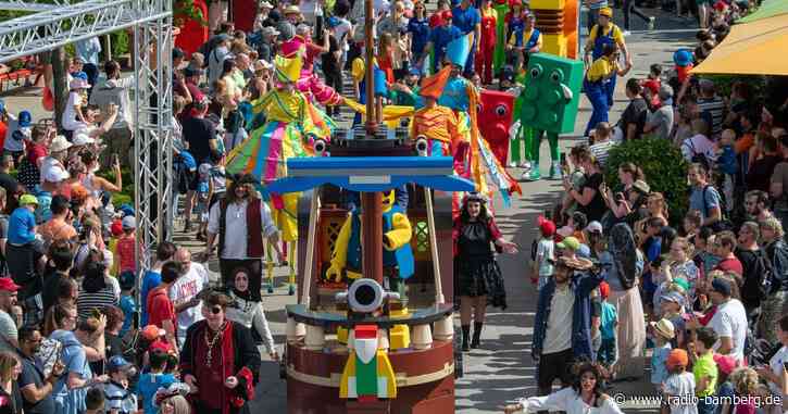 Legoland feiert mit Parade das 20-jährige Bestehen