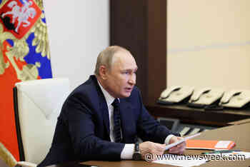 Putin Leaving Meetings to Get Medical Treatment, Christopher Steele Says - Newsweek