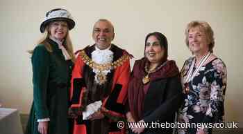 Bolton: First ever Muslim mayor Akhtar Zaman makes history - The Bolton News