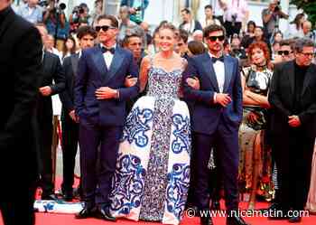 Cannes 2022: Sharon Stone en majesté se déshabille, sur le tapis rouge cannois