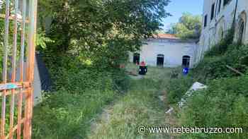 SOCI DELLA GIOSTRA E VOLONTARI ALL'OPERA NELL'AREA EX MATTATOIO - ReteAbruzzo.com