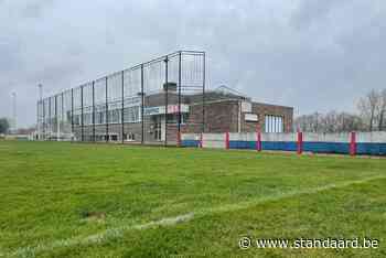 Marc Coucke heeft plan voor padelterreinen - De Standaard