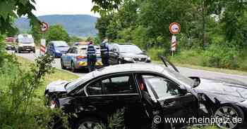Polizei sucht mit Hubschrauber nach verletztem Autofahrer - Bad Dürkheim/Friedelsheim - Rheinpfalz.de