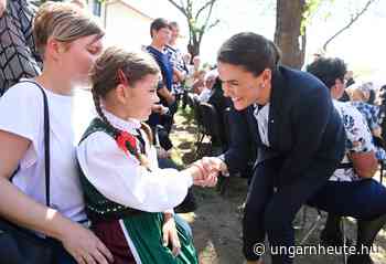 Präsidentin Novák: "Der Aufbau von Gemeinschaft beginnt mit dem Bau von Kirchen" - Ungarn Heute