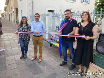 Saint-Paul-lès-Dax : un banc aux couleurs de l’arc-en-ciel pour dénoncer les discriminations - Sud Ouest