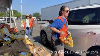 For those who sacrifice: Hundreds of military families line up for massive food drive at Military Circle Mall