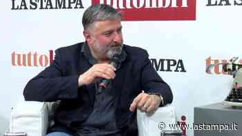 Salone del Libro, “La condanna dei viventi”: il viaggio thriller di Marco De Franchi nei segreti di un serial killer braccato dall'investigatrice Valentina Medici - La Stampa