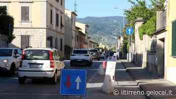 Pistoia, file di auto in porta San Marco. Il racconto di una mattinata di passione - Il Tirreno
