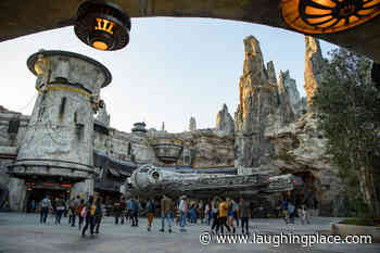Who's the Bossk? - Episode 101: Galaxy's Edge Third Anniversary with Mike Farnham - LaughingPlace.com - Laughing Place