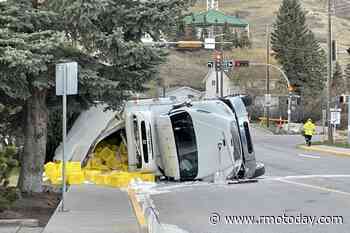 Dairy truck takes a spill in Downtown Cochrane - Rocky Mountain Outlook - Bow Valley News