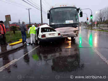 Accidente en Los Ángeles involucró a un bus y un vehículo menor - Diario La Tribuna