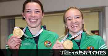 Hero's welcome for boxers as they land back in Dublin after winning gold - The Irish Times