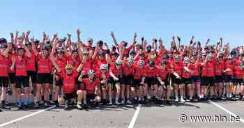 Missie geslaagd: Rhizo-leerlingen halen met mensen met beperking top van Mont Ventoux - Het Laatste Nieuws