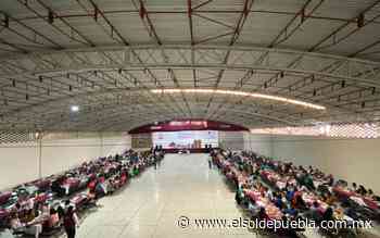 Encabeza Armando Ruiz festejo del Día del Maestro en Libres - El Sol de Puebla
