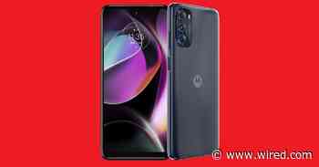 Motorola’s New 5G Phones Are Unambitious and Boringly Functional