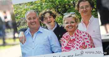 Uitvaart van dakwerker Bart (54), die stierf bij gasontploffing in Deerlijk: “Vaarwel, vriend van iedereen” - Het Laatste Nieuws