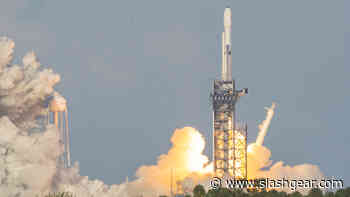 How Much Does A Civilian SpaceX Flight Cost?