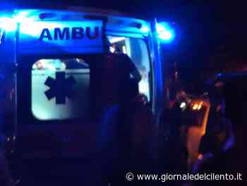 Auto sbanda e si ribalta: ferita ragazza di Agropoli - Giornale del Cilento