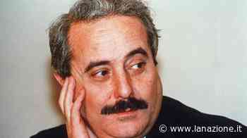 Ozmo, lo street artist di Pontedera: "La mia opera attualizza il sacrificio di Falcone" - LA NAZIONE