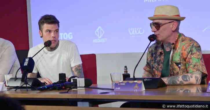 Fedez e J-Ax di nuovo insieme: “Mi aveva bloccato il numero, poi sei ore al telefono per dirci tutto” – Video