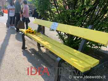 Fossano: inaugurata la panchina gialla sull'endometriosi (FOTO e VIDEO) - www.ideawebtv.it - Quotidiano on line della provincia di Cuneo - IdeaWebTv