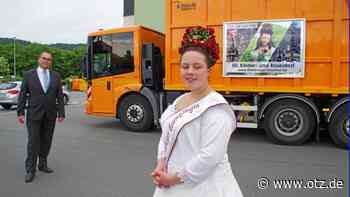 Dornburger Rosenkönigin ist täglich in Jena auf Achse