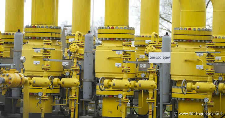 Scende ancora il prezzo del gas che torna sotto i valori precedenti all’invasione dell’Ucraina. In Europa corsa a riempire le riserve