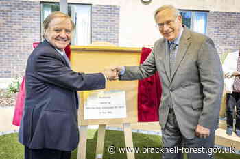 HRH The Duke of Gloucester opens new Heathlands facility - Bracknell Forest Council |