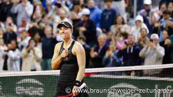 French Open: Kerber nach großem Kampf in Runde zwei