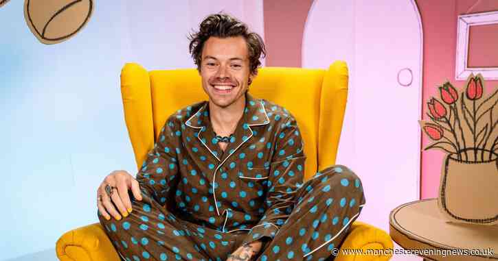 Harry Styles smiles as he dons spotty pyjamas in first look at CBeebies appearance - Manchester Evening News