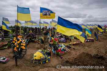 Russian offensive turns to key Donbas city - St Helens Star