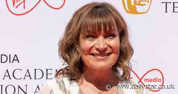 Lorraine Kelly swipes at politicians who 'underestimate her show' after Boris snub - Daily Star