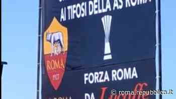 Roma Feyenoord, in città è partita la guerra degli striscioni - Repubblica Roma