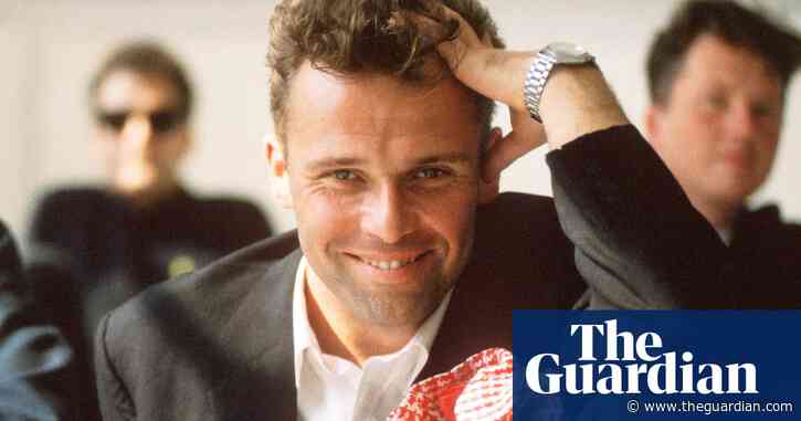 Cathal Coughlan, frontman with Irish indie bands Microdisney and Fatima Mansions, dies aged 61 - The Guardian