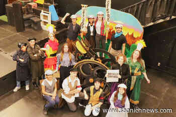 Saanich fine arts teacher still making the news – Saanich News - Saanich News