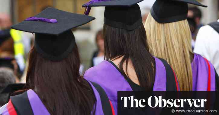 Fear of 12% interest on student loans will put many off university, top Tories warn