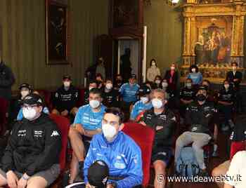 Alba: accolti in Municipio i ragazzi della camminata “Road to Langhe” - www.ideawebtv.it - Quotidiano on line della provincia di Cuneo - IdeaWebTv