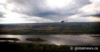 1 man dead, another canoer missing on Athabasca River north of Fort MacKay