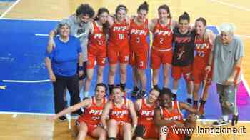 Basket, la Pallacanestro Femminile Pisa vince a Prato e vola in finale per la serie B - LA NAZIONE