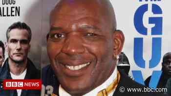Barrington 'Baz' Patterson: Hundreds turn out for funeral of anti-gang mentor - BBC
