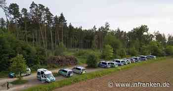 Coburg: Traurige Gewissheit in Vermisstenfall - junge Frau tot in Waldstück aufgefunden